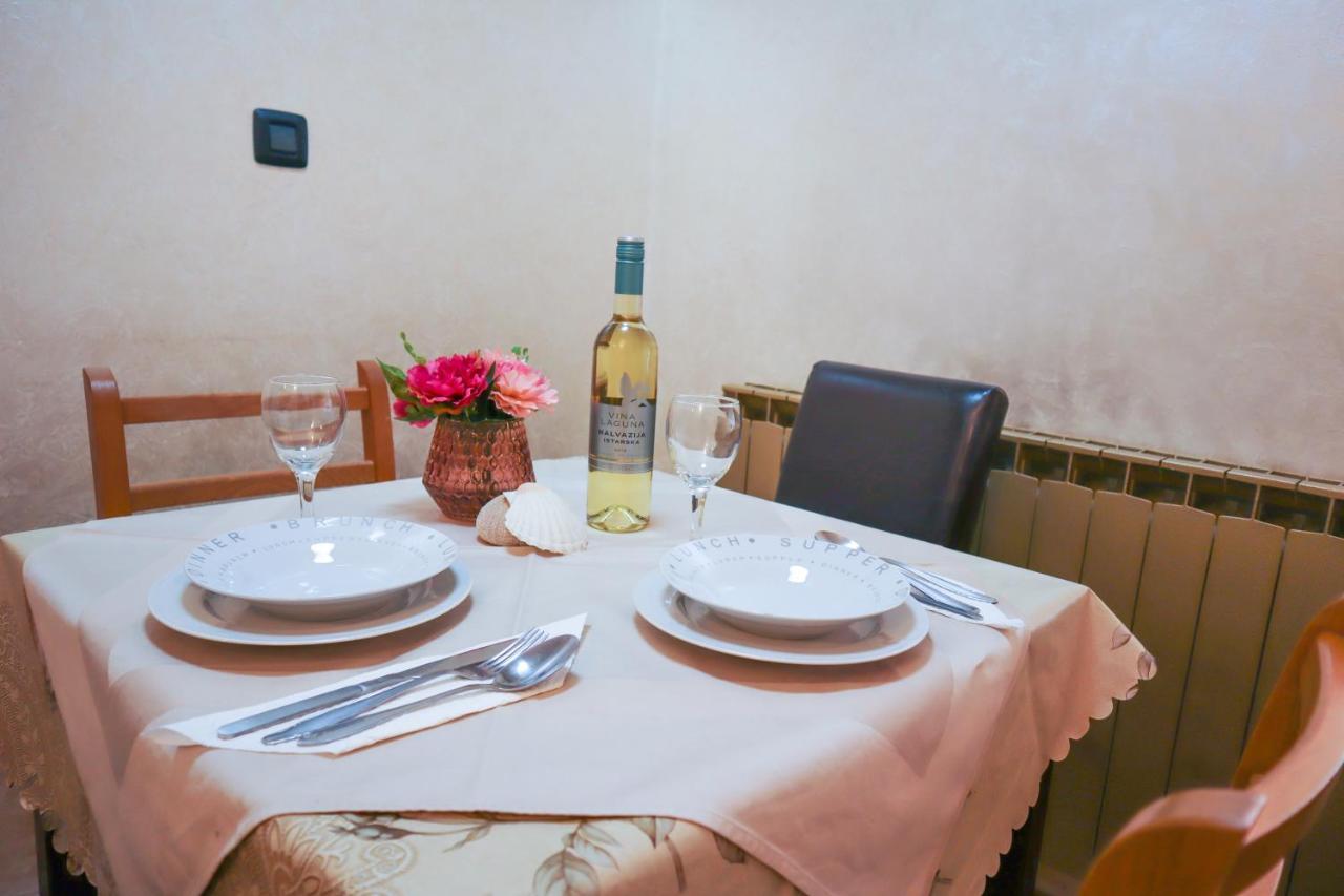 Apartments Okuka Сплит Экстерьер фото