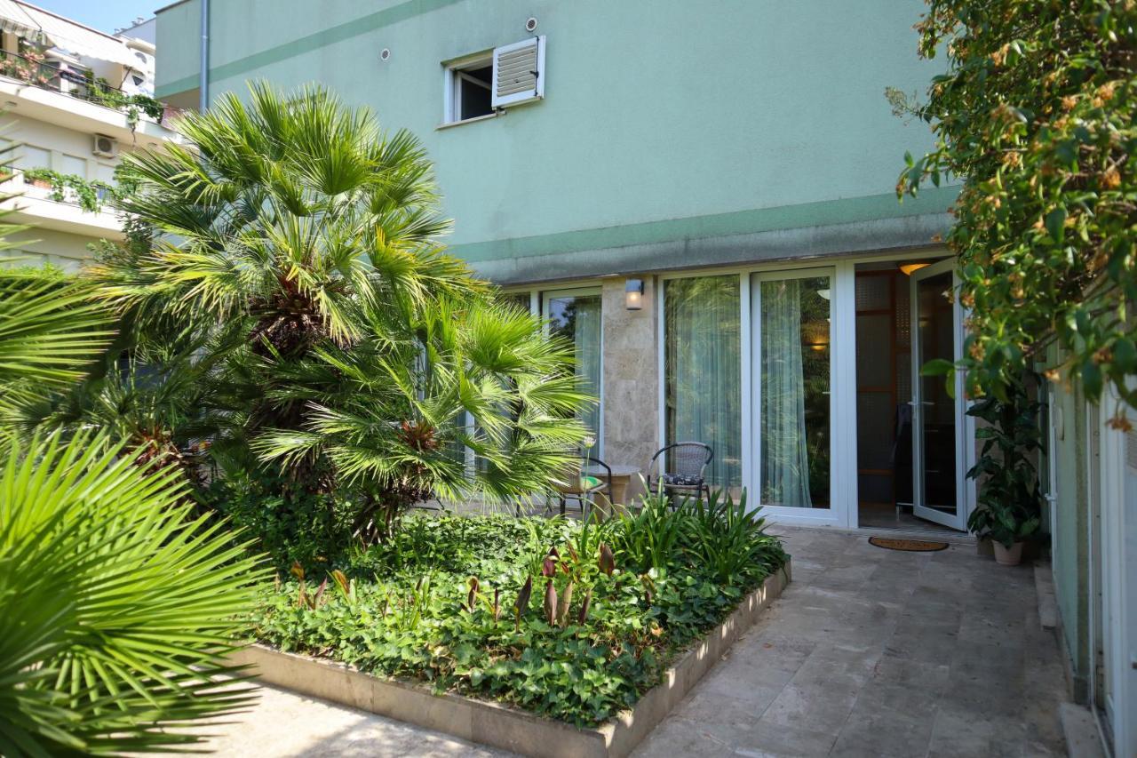 Apartments Okuka Сплит Экстерьер фото