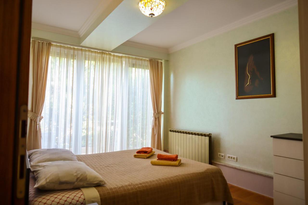 Apartments Okuka Сплит Экстерьер фото